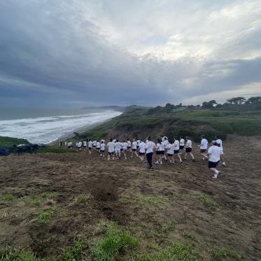 男人的橄榄球 Training on the Beach